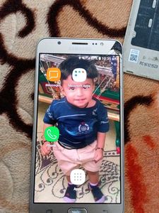 Samsung Galaxy J7 2016