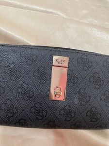 Guess Wallet