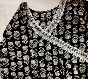 AMAZING KURTI SET😌