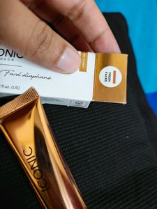 Iconic London Sheer Blush