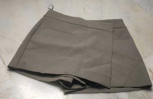 Zara Khaki Skort