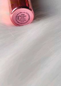 Mac Satin Lipstick - Finds The Light