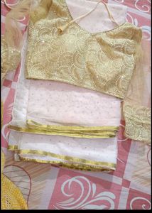 Saree With Redimade Blause