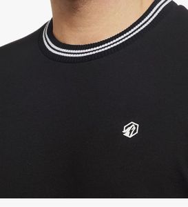 Stylish Black Crew Neck T-Shirt (S)