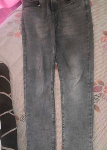Here &amp; Now Straight Fit Jeans