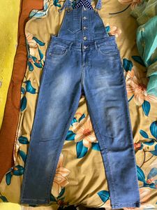 Dungaree