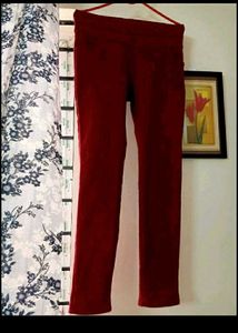 LYCRA Women&#39;s Maroon Jegging