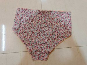 Clovia Brief XXL Size