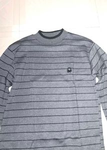 Striped Gray Long Sleeve Top