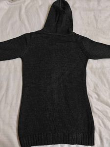 🆕 Gray Knitted Hoodie Sweater