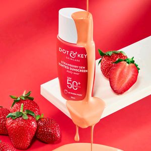Dot &amp; key Strawberry Dew Tinted Sunscreen