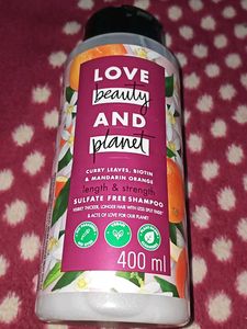 Love Beauty & Planet Shampoo
