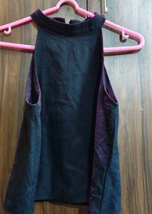 Black Halter Neck Crop Tops