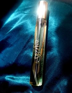 Nykaa Moi Perfume