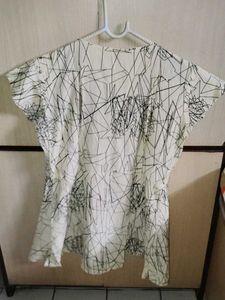 Printed Tie-Up Top