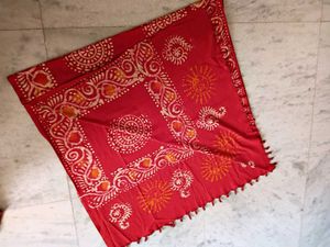 Set of 2 Red and Maroon SHAWLS
