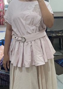 Pretty Belt Top