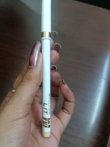 My Glamm Eyeliner Kajal