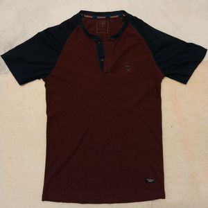 Henley Neck Tshirt
