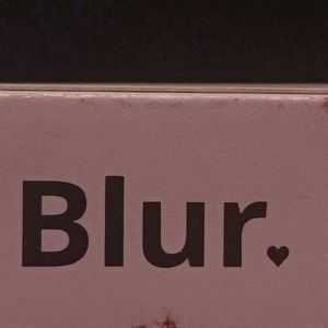 Blur Matte Lipstick 💌