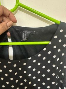 Forever 21 Top 38size Large