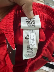 Nike Athletic Shorts L Size