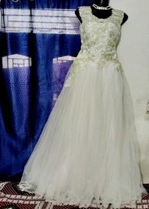 Attractive Princess Gowns For girls🌹🌹