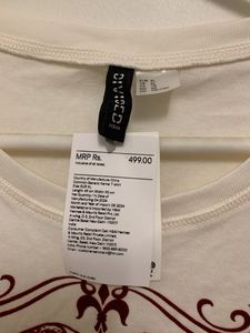 h&amp;m fitted tshirt