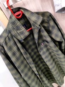 A Green Casual Shirt