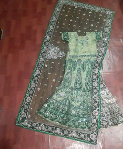 URGENT SALE REQUIRED FOR BRIDAL SHARARA