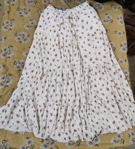 Floral Print Tiered Skirt