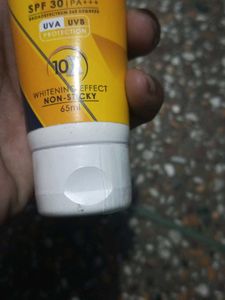 NutriGlow Sunscreen
