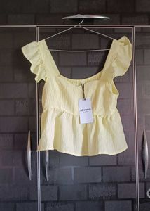 Savana Ruffle Tank Top