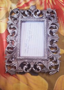 ANTIQUE PHOTO FRAME