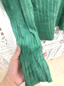 Green Knit Sweater A