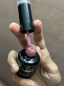 Nude Gel Base Polish  ( Cure Under Uv Light )