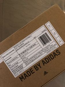 Yeezy x adidas 700 MVN Sneakers Unisex