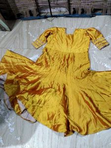 Embellished Yellow &amp; Orange Top