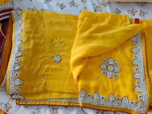 heavy work yellow saree no use