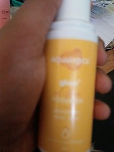 Aqualogica Radiance Plus Dewy And Glow Oil Free Moisturizer