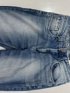 BASICS LOW RISE SKINNY Denim Jeans