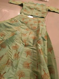 Pista Lengha Off Shoulder
