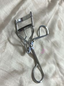 Eyelash Curler