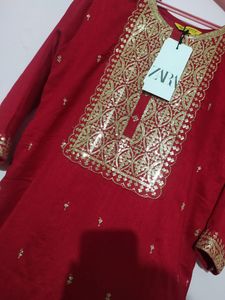Embroidery Red Kurtha