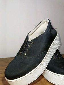 Black Platform Shoes