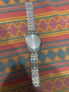 Titan Gold Coloured Men&#39;s chai Watch