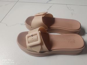 Women Flat Sandals