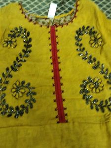 Beautiful Kurta With Hand Work