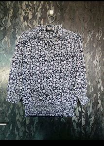 4 Floral Print Top