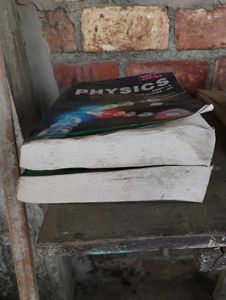 Class 12 Physics Guide by Satish K Gupta